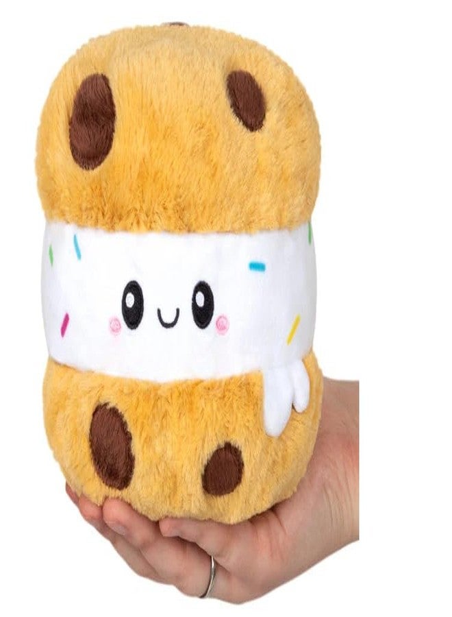 سكويشابل لعبة سناغليمي سناكر كوكيز آيس كريم ساندويتش - مجموعة أطعمة مريحة - 4.5 بوصة - لعبة محشوة قابلة للتجميع - فاصوليا - Image 1